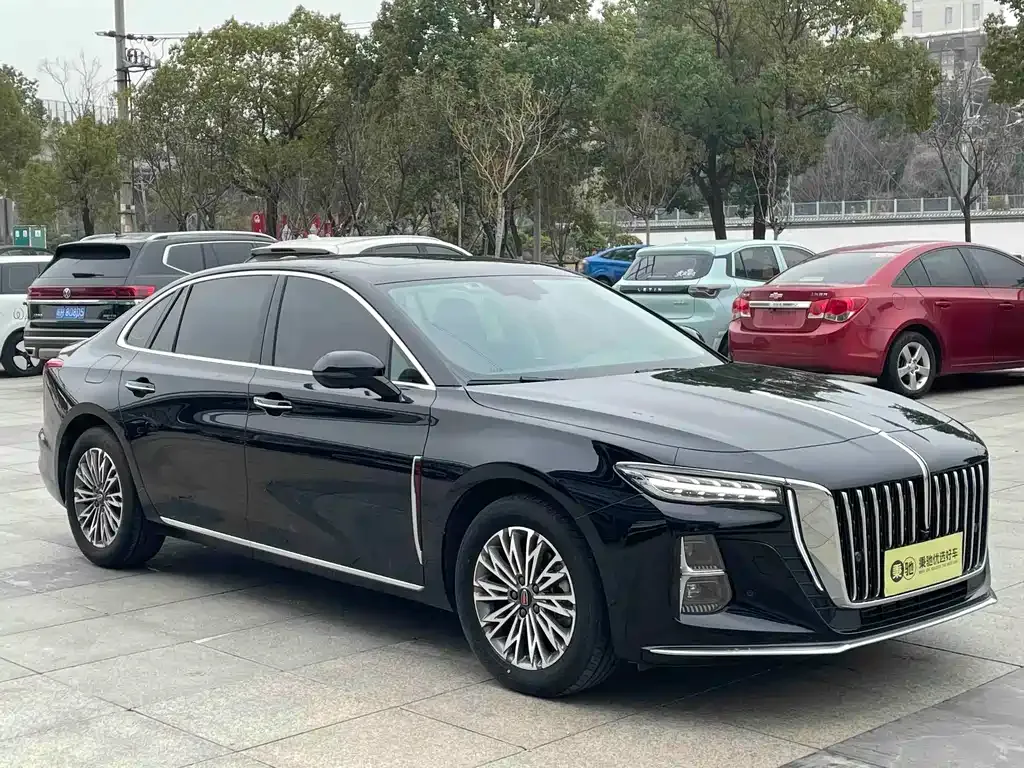Hongqi H5 — фото 10