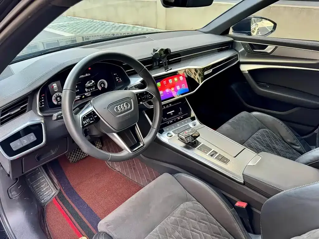 Audi A6L — фото 6