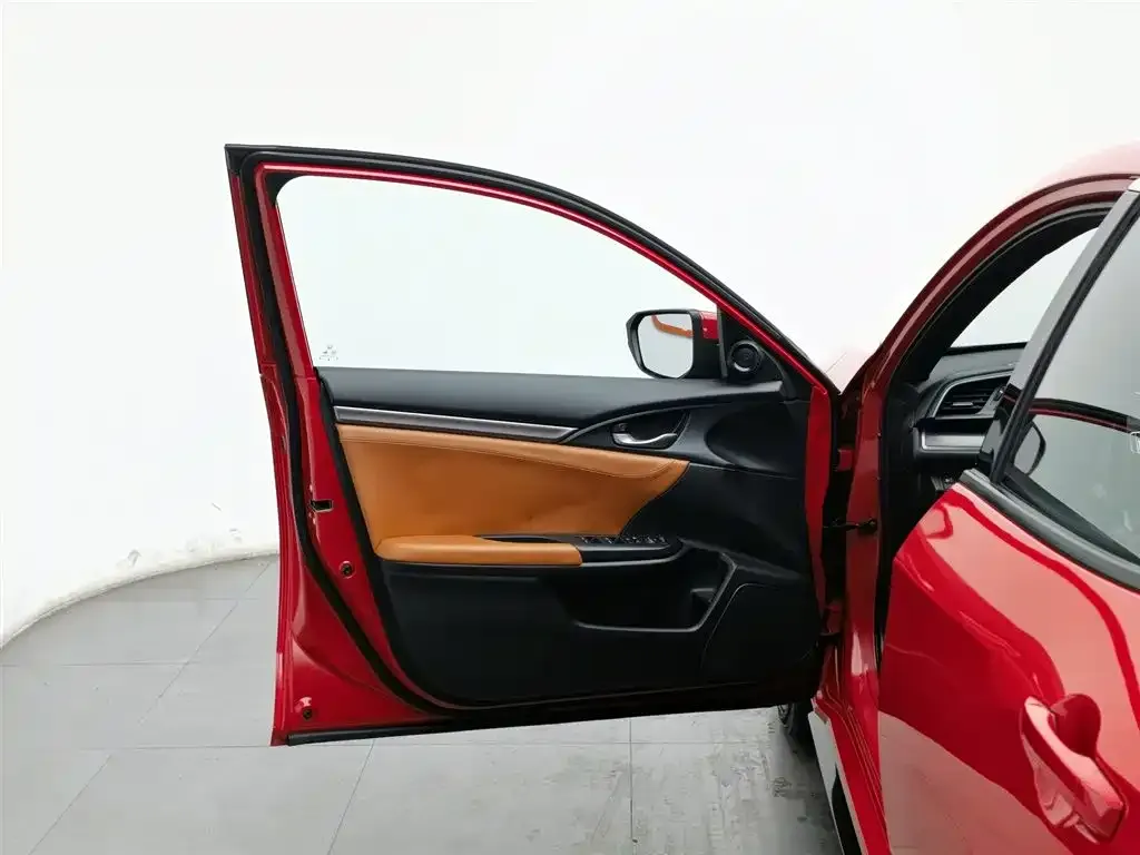 Honda Civic — фото 4