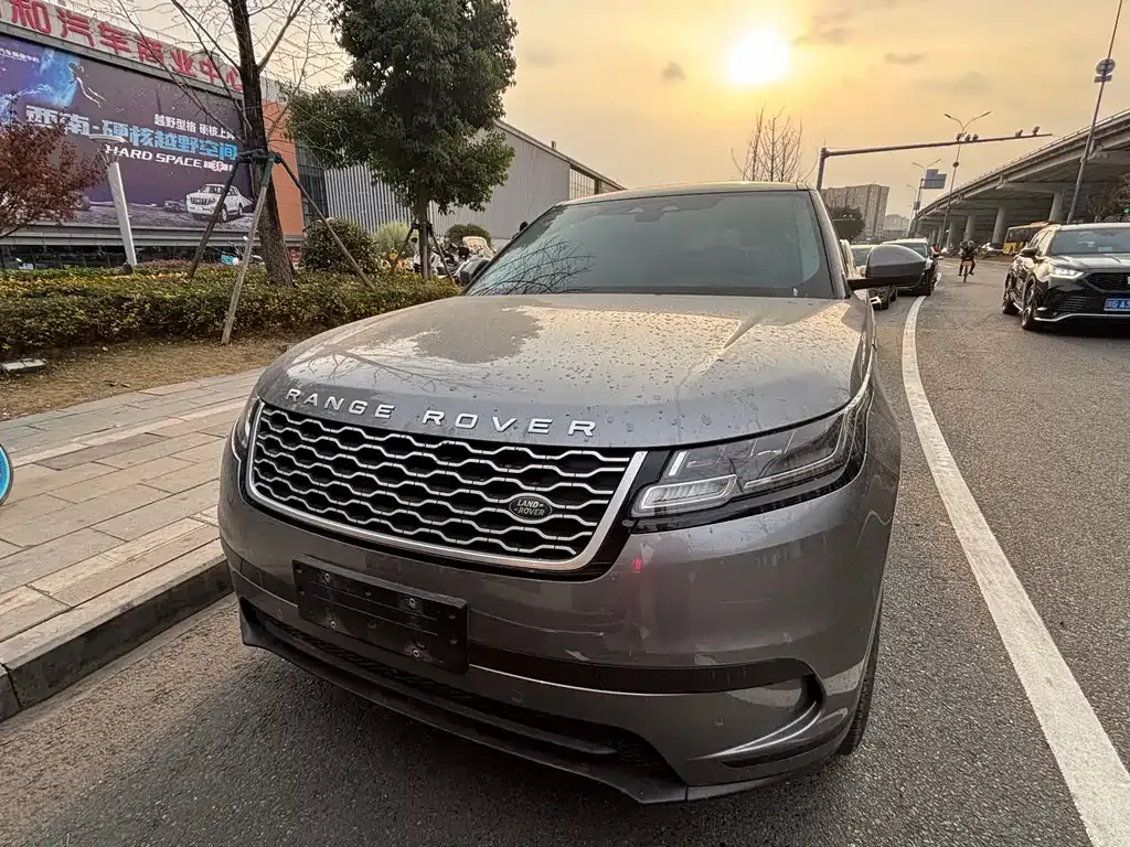 Land Rover Velar — фото 5