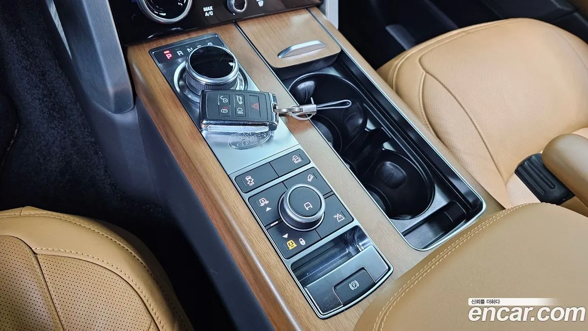 Land Rover Range Rover — фото 10