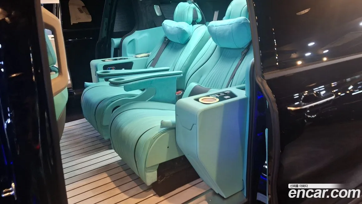 Kia Carnival — фото 10