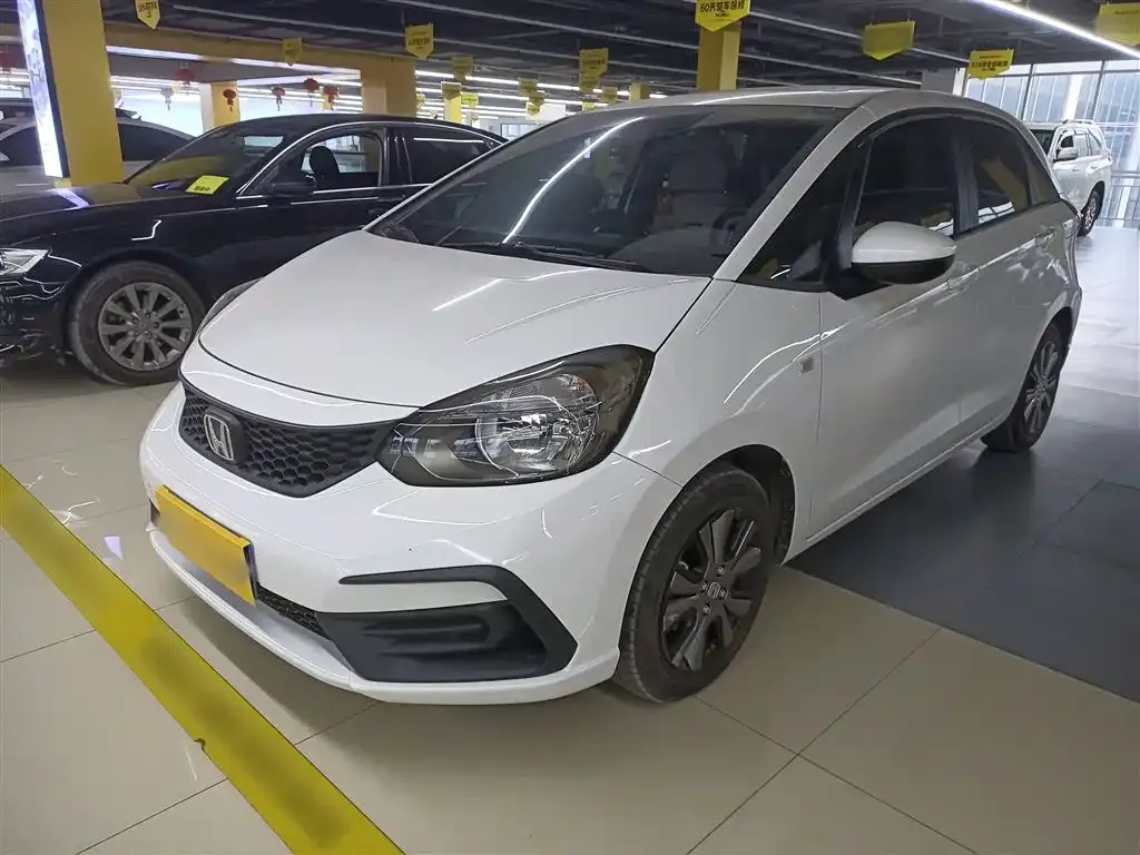 Honda Fit — фото 4