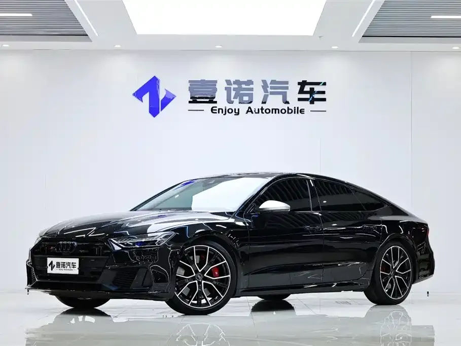 Audi S7 — фото 1