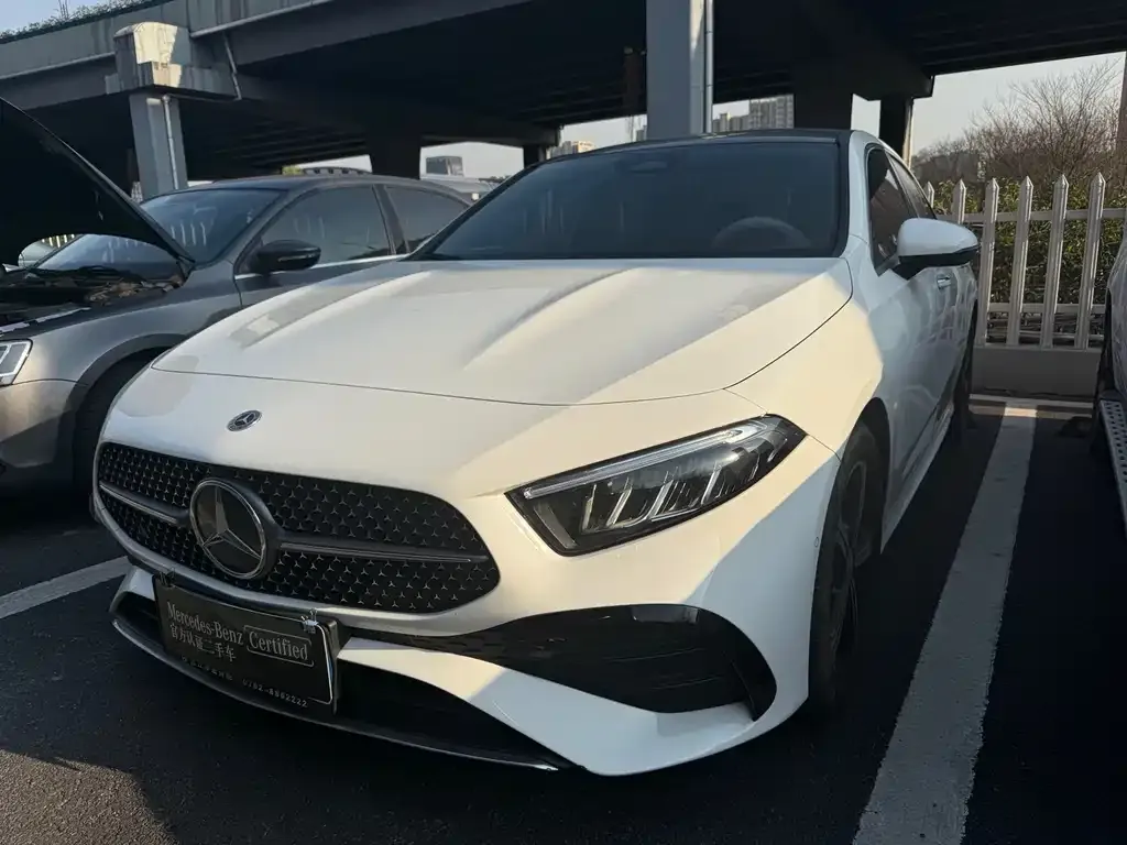 Mercedes-Benz A-Class — фото 1