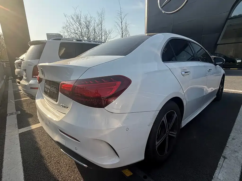 Mercedes-Benz A-Class — фото 10