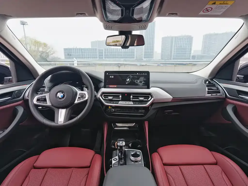 BMW X4 — фото 10