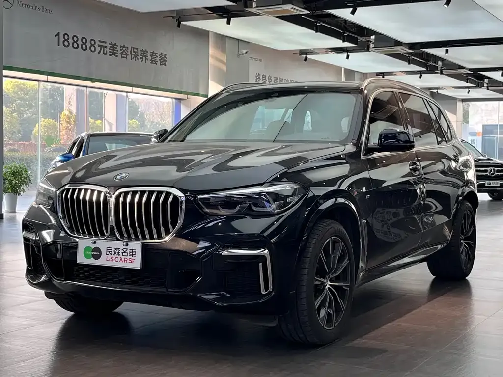 BMW X5 — фото 1