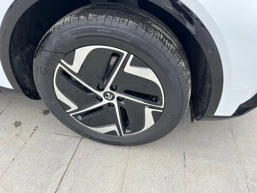 Roewe Feifan R7 — фото 10