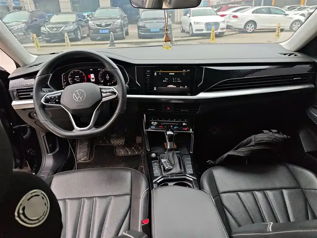 Volkswagen Passat — фото 3