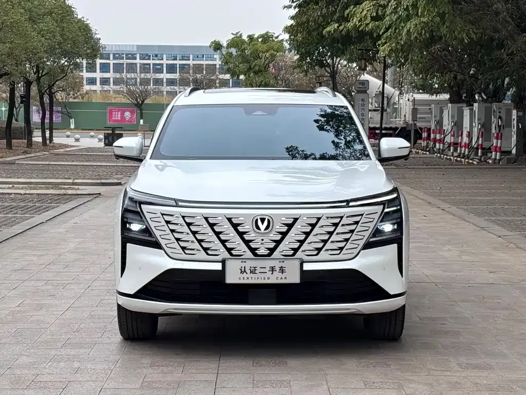 Changan CS75PLUS — фото 8