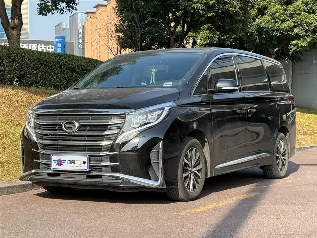 GAC Motor Trumpchi M8 — фото 1