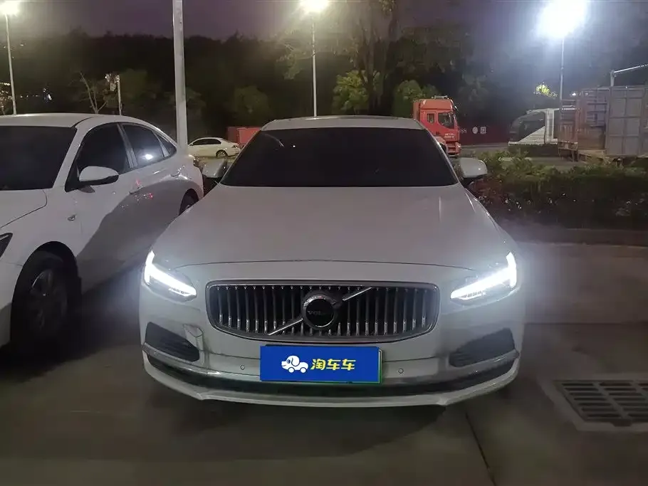 Volvo S90 PHEV — фото 10