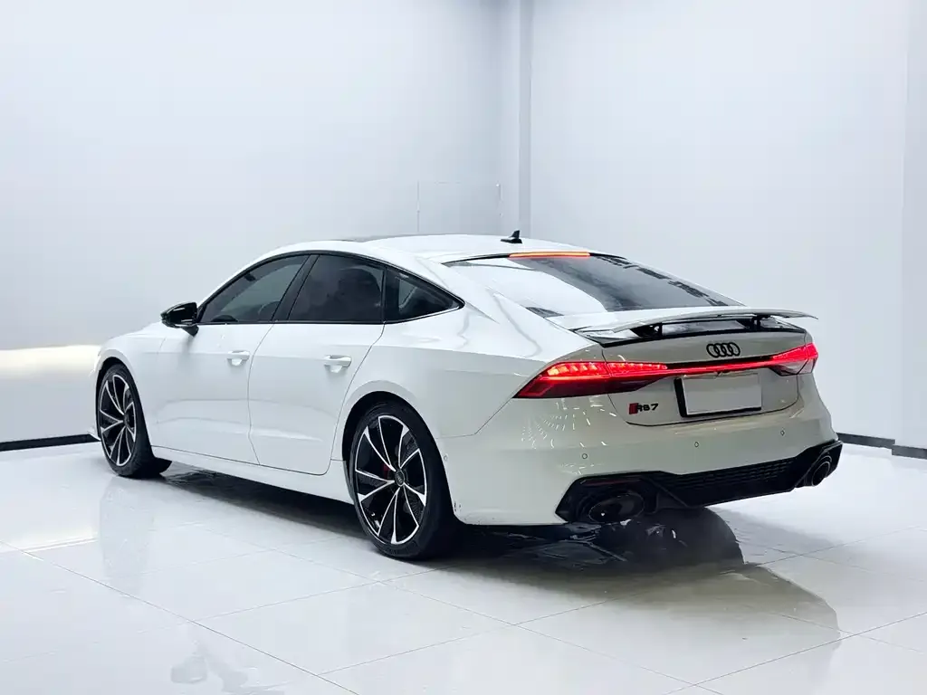 Audi A7 — фото 8