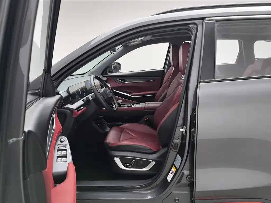 Changan CS75PLUS — фото 10
