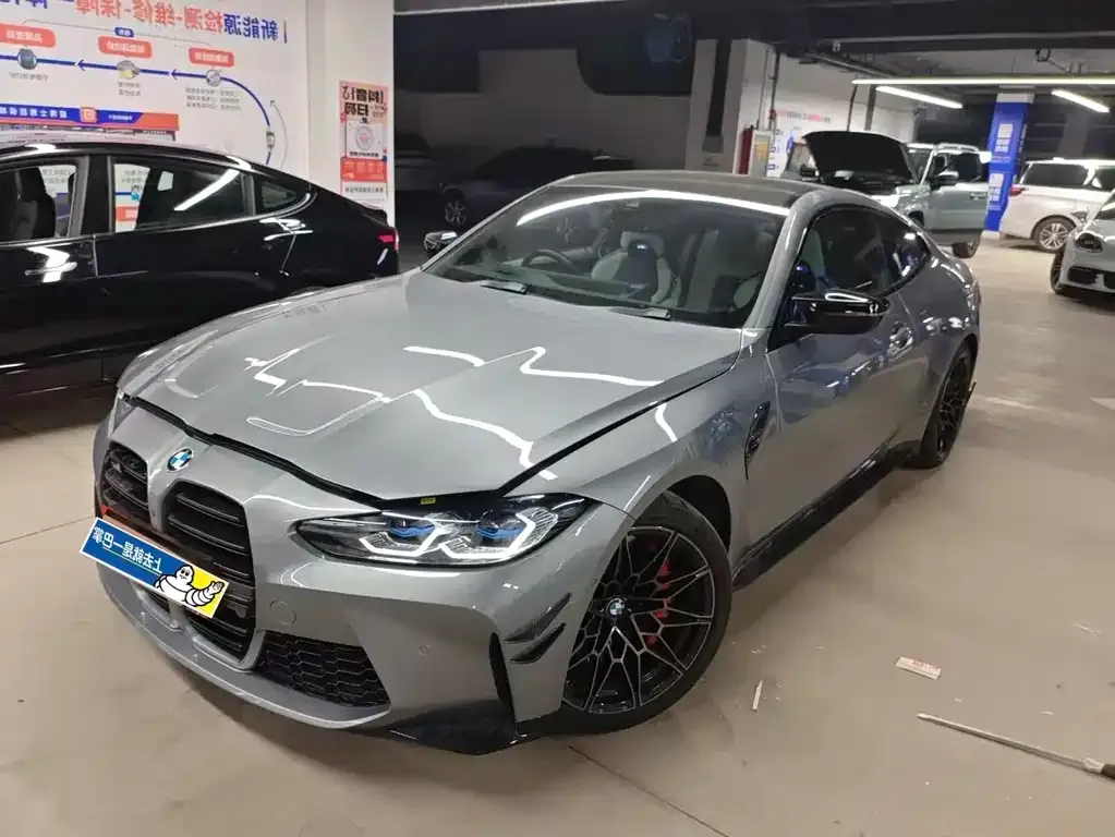 BMW M4 — фото 1