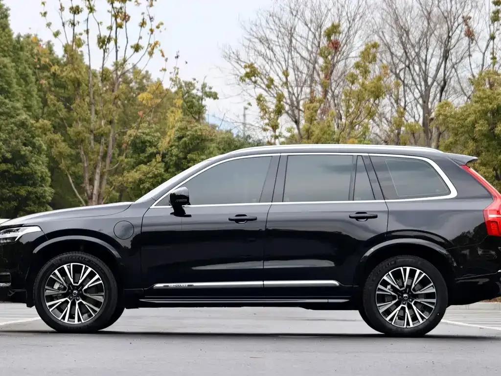 Volvo XC90 PHEV — фото 4