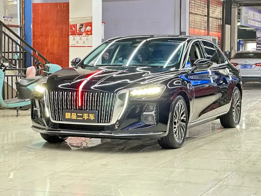 Hongqi H5 — фото 1
