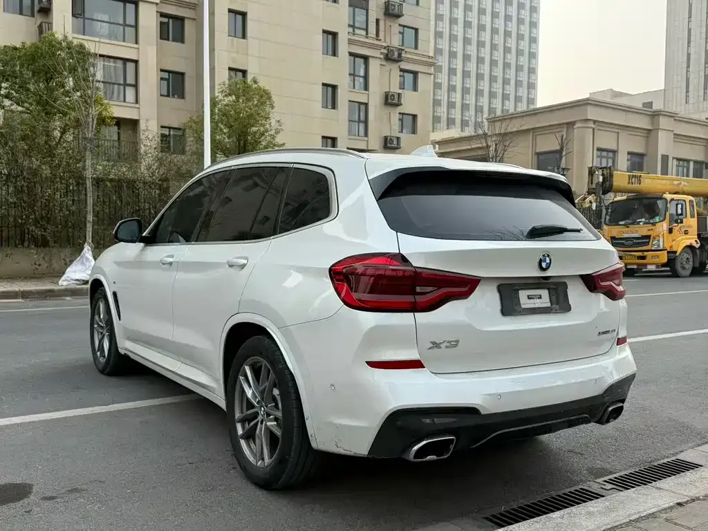 BMW X3 — фото 4