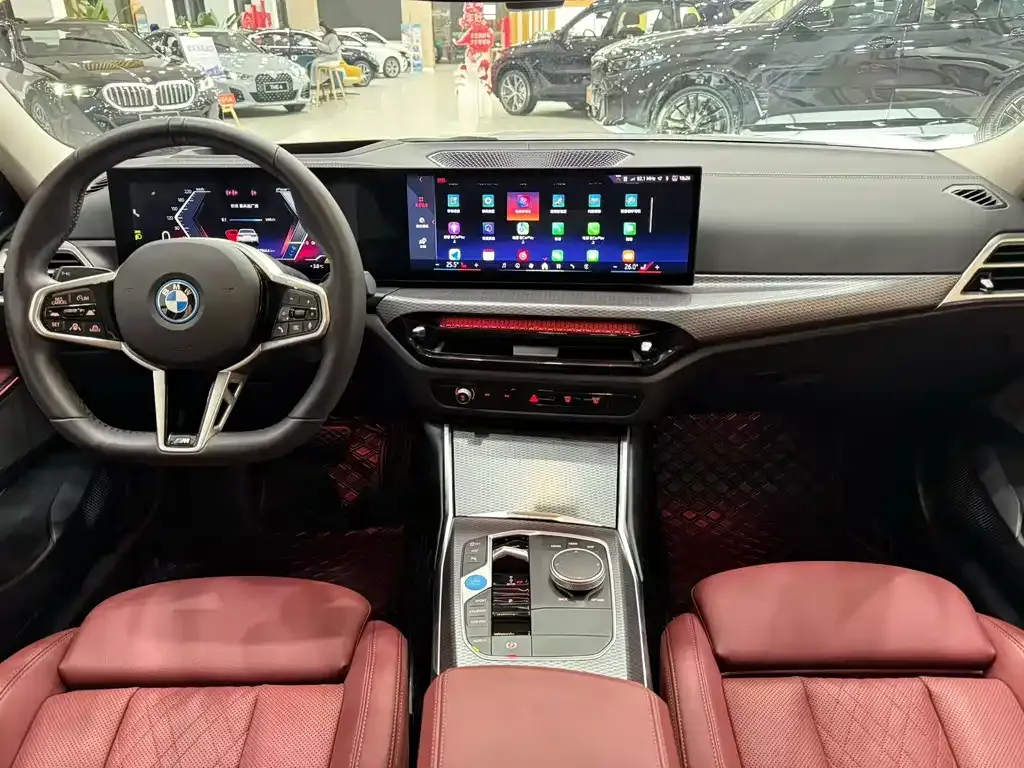 BMW i3 — фото 9