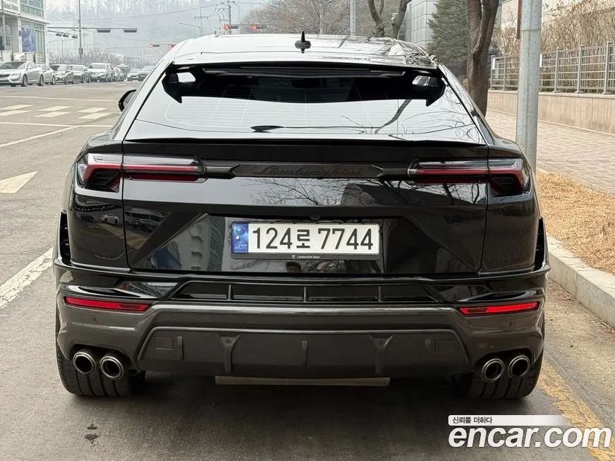 Lamborghini Urus — фото 3