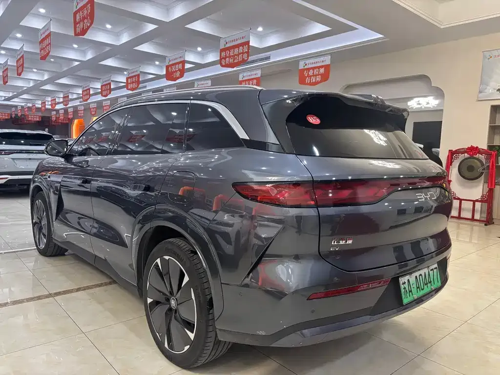 BYD Tang L — фото 10