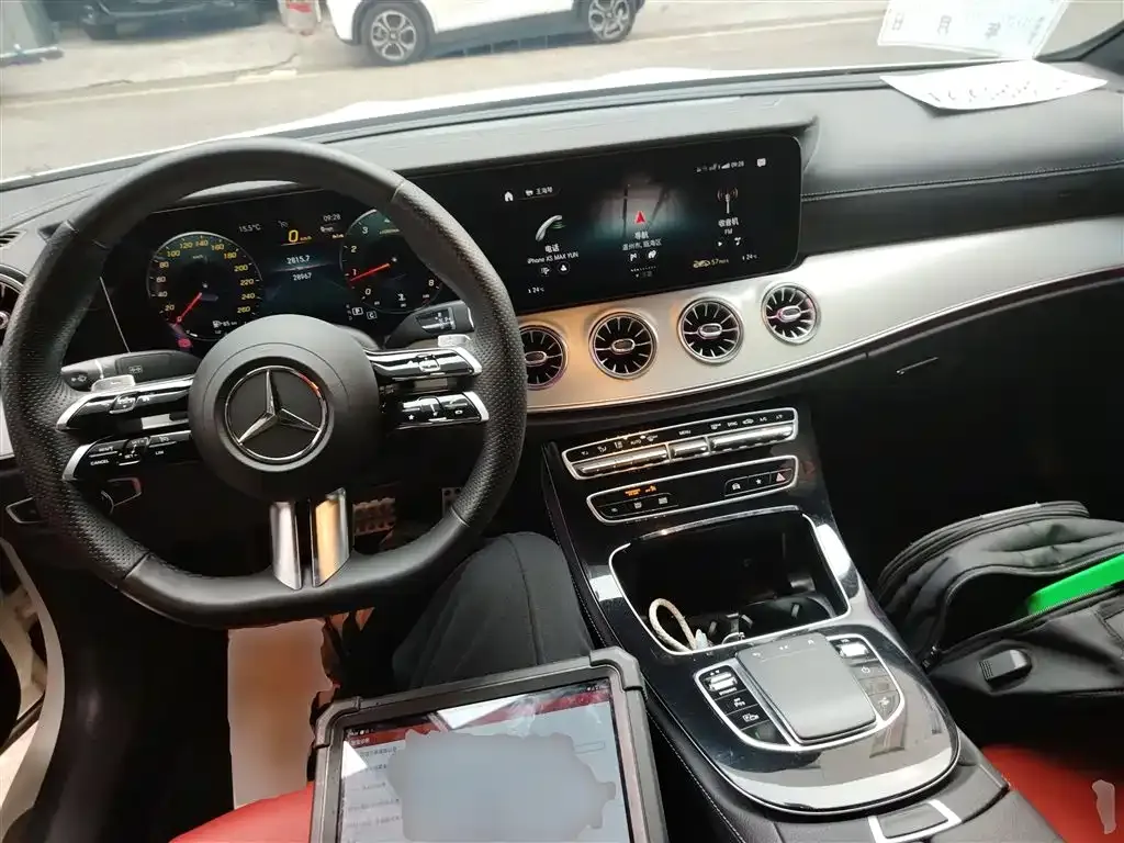 Mercedes-Benz E-Class (Import) — фото 3