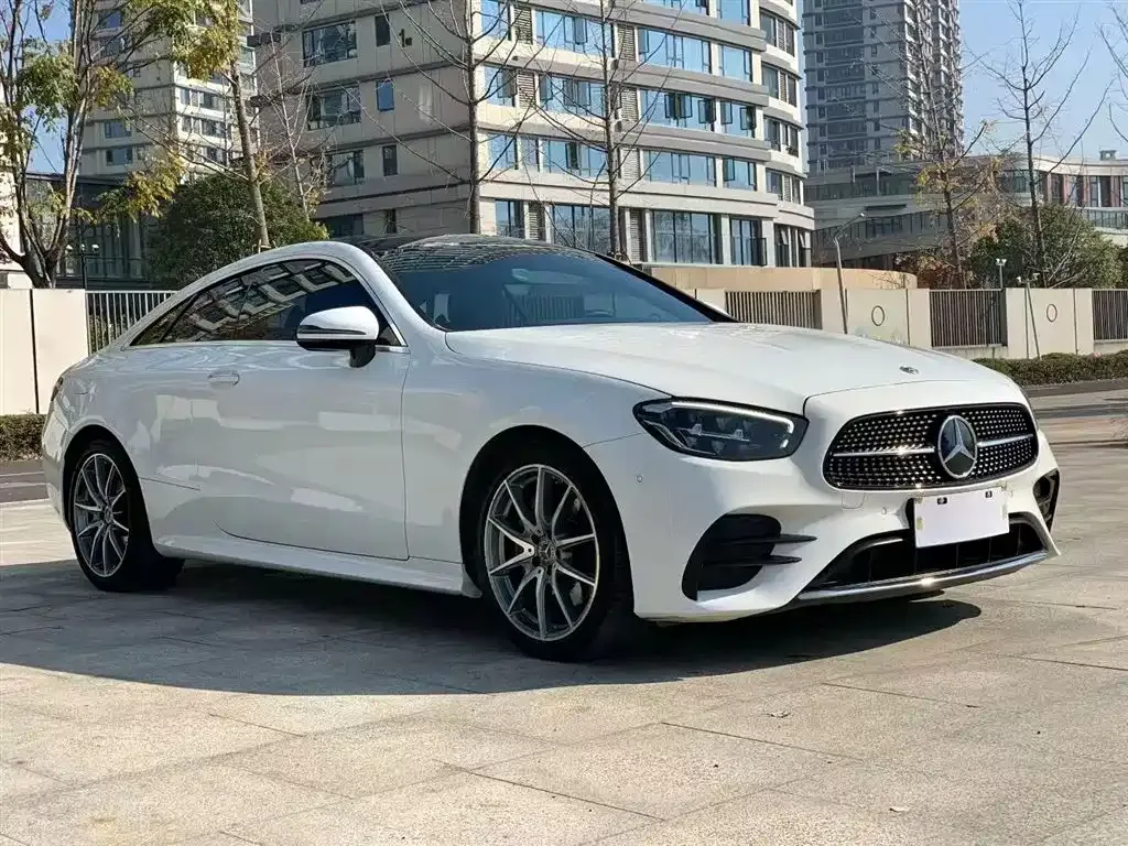 Mercedes-Benz E-Class (Import) — фото 10