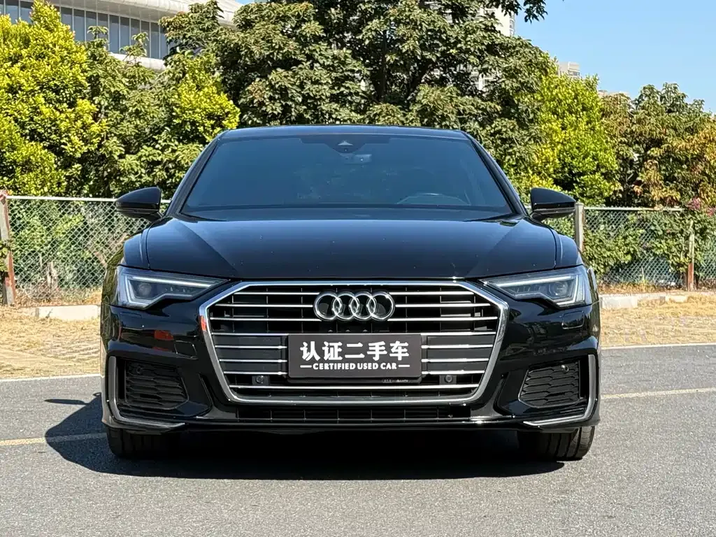 Audi A6L — фото 8