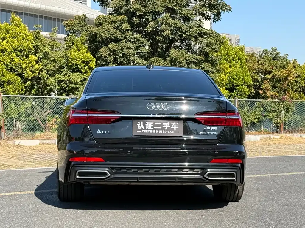 Audi A6L — фото 5