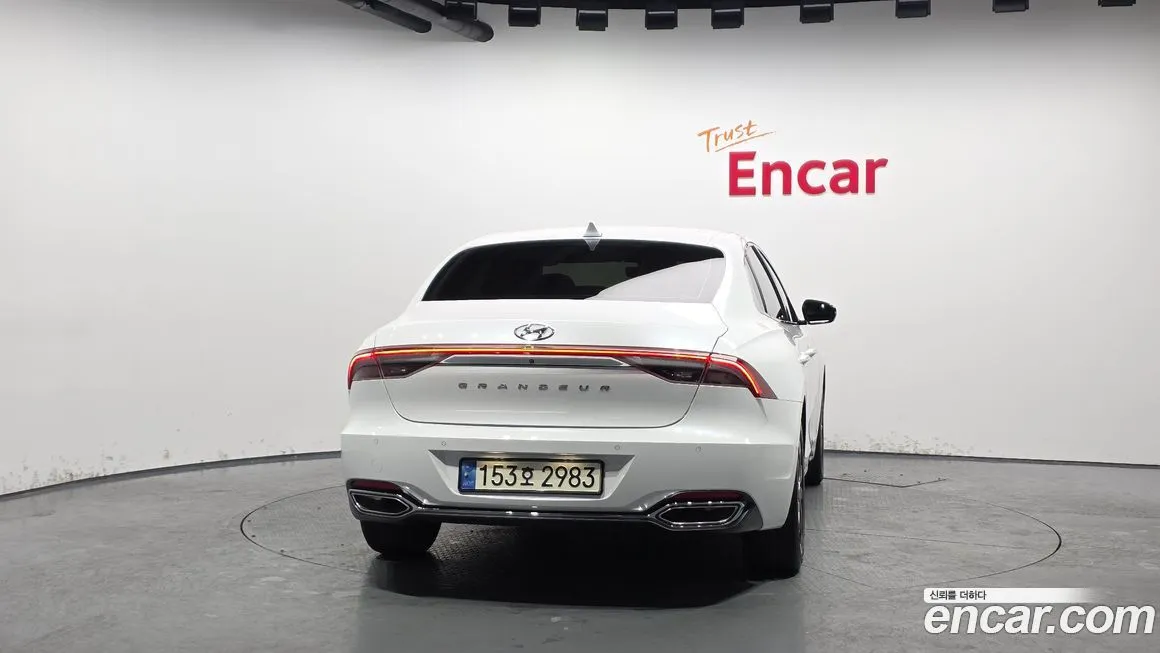 Hyundai Grandeur — фото 8