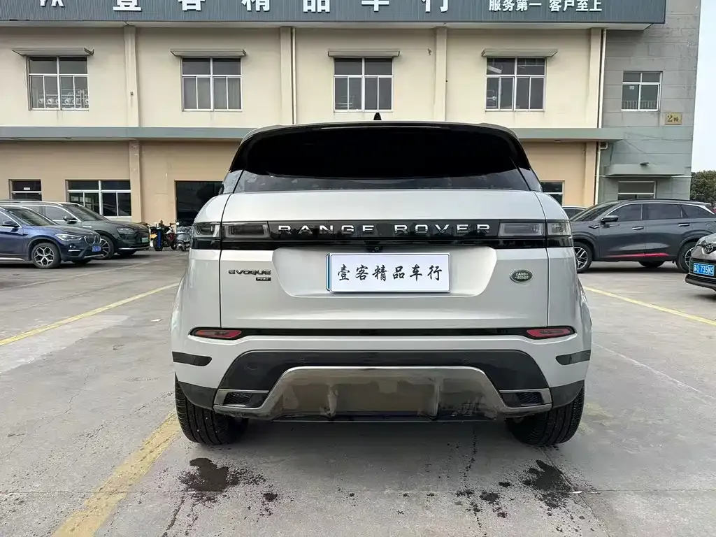 Land Rover Evoque — фото 7