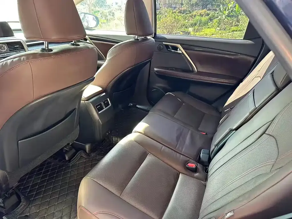 Lexus RX — фото 2