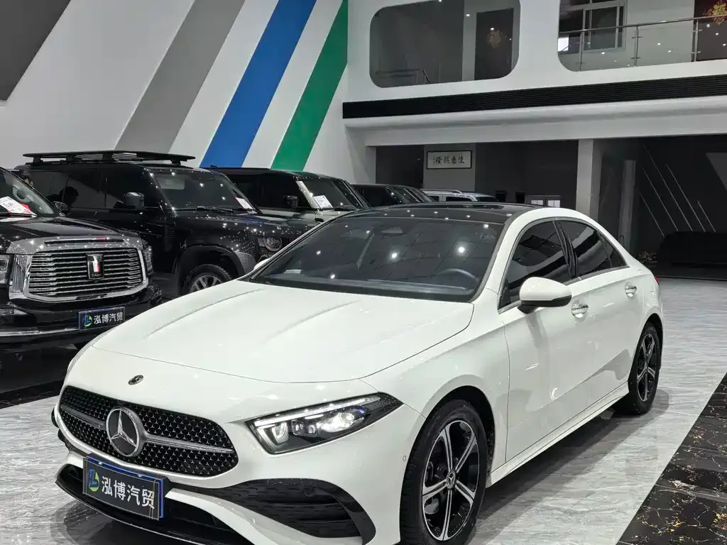 Mercedes-Benz A-Class — фото 1