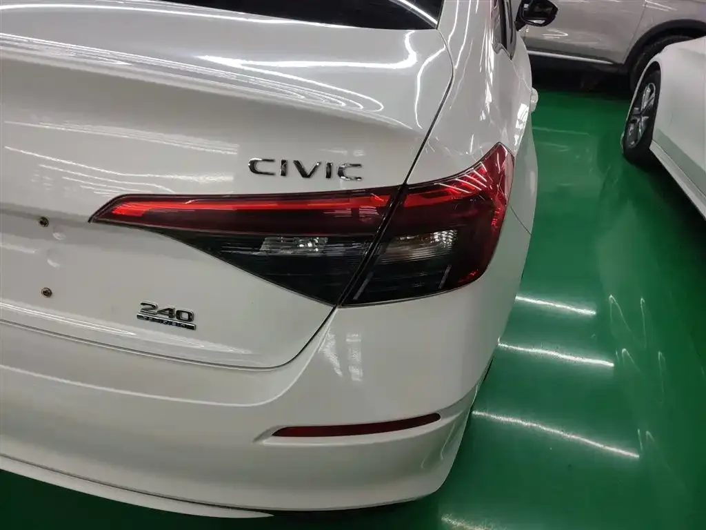 Honda Civic — фото 2