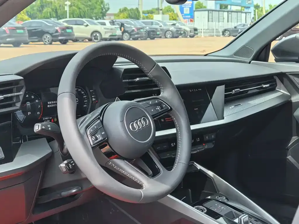 Audi A3 — фото 2