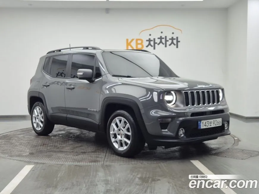 Jeep Renegade — фото 2