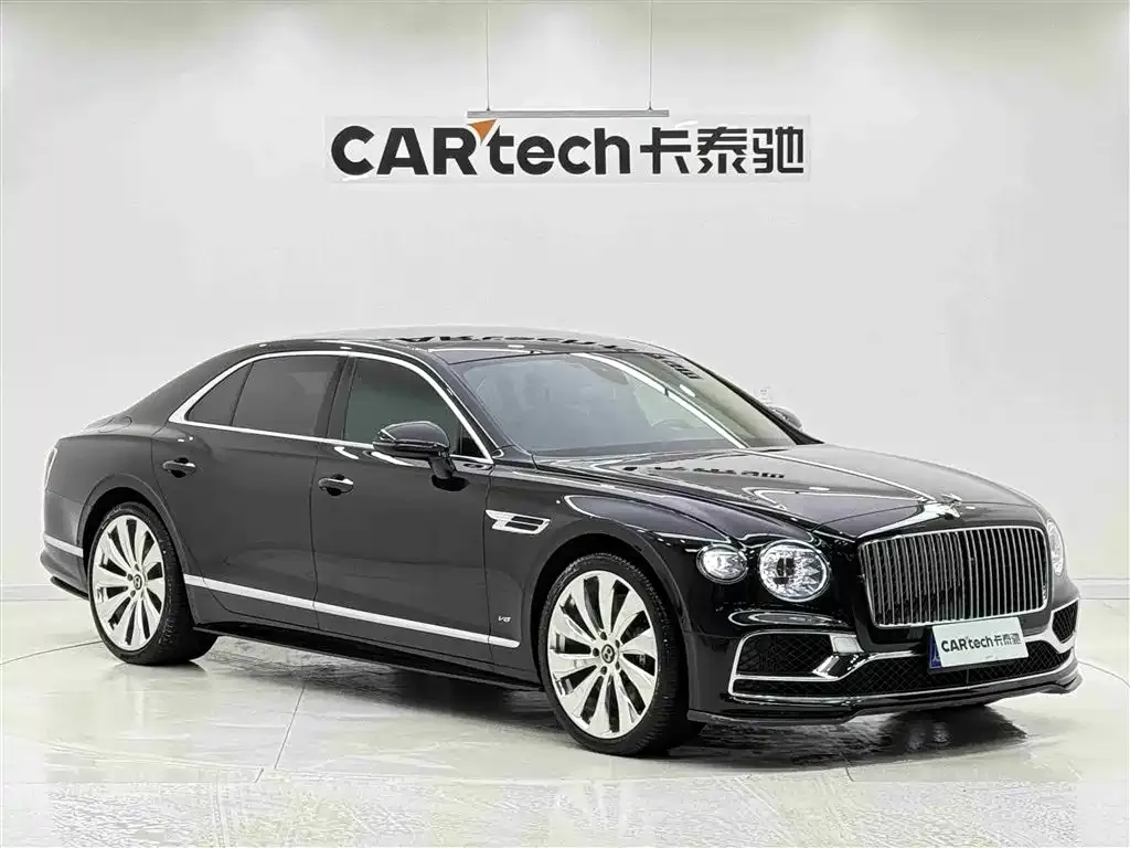 Bentley Flying Spur — фото 6