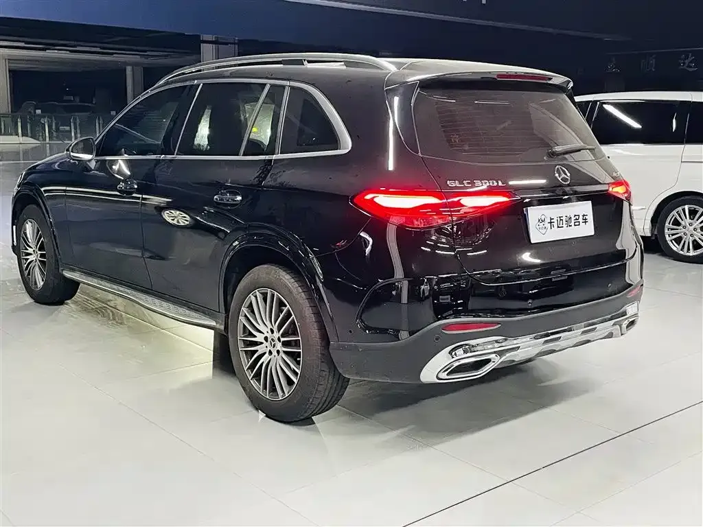 Mercedes-Benz GLC — фото 5