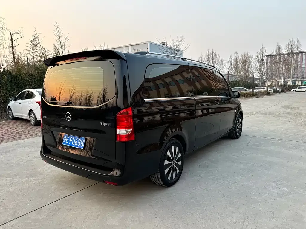 Mercedes-Benz Vito — фото 7