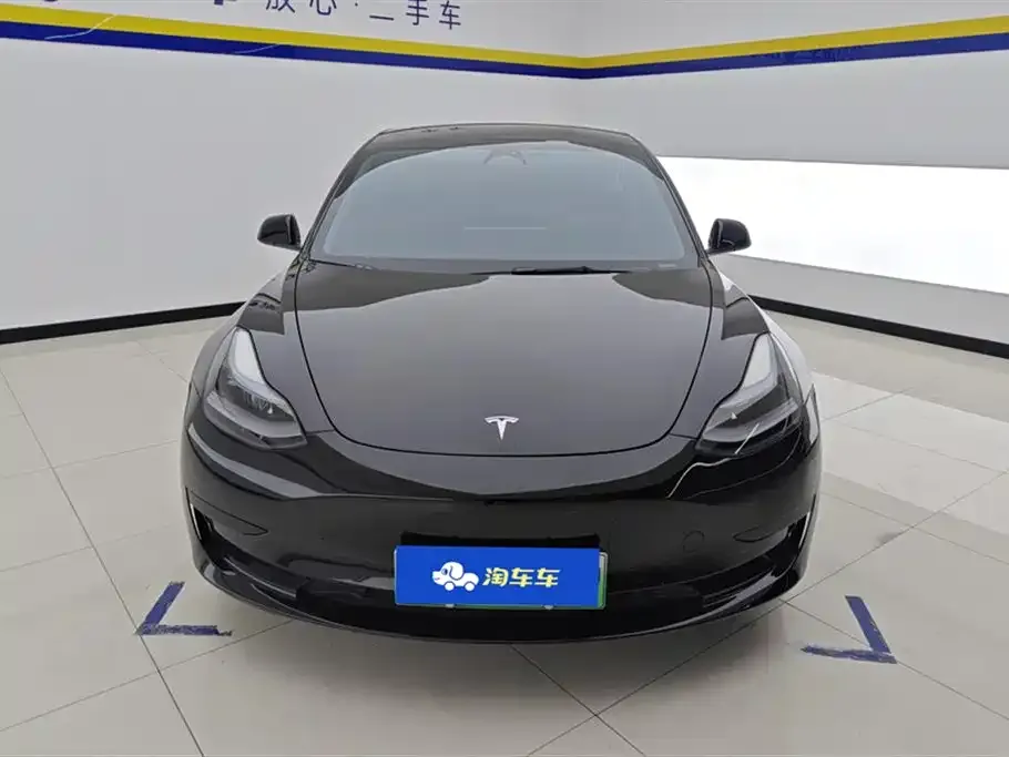 Tesla Model 3 — фото 2