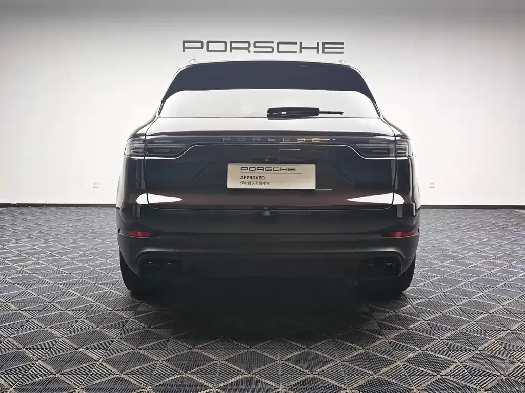 Porsche Cayenne Hybrid — фото 10