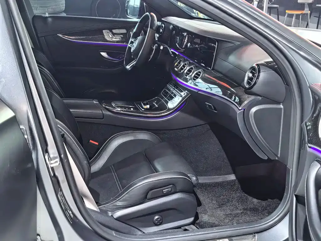 Mercedes-Benz E-Class AMG — фото 2