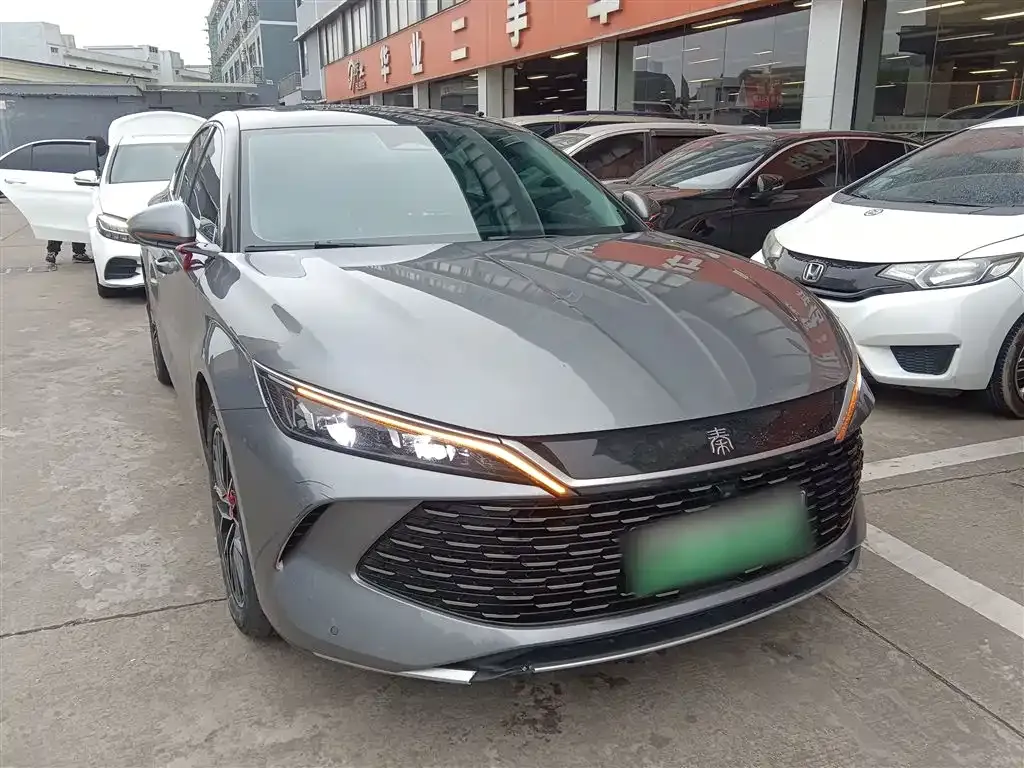 BYD Qin L — фото 9