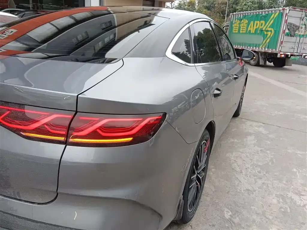 BYD Qin L — фото 4