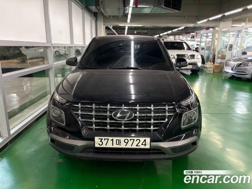 Hyundai Venue — фото 2
