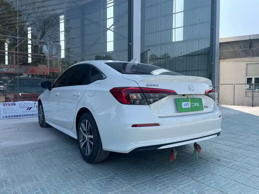 Honda Civic — фото 8
