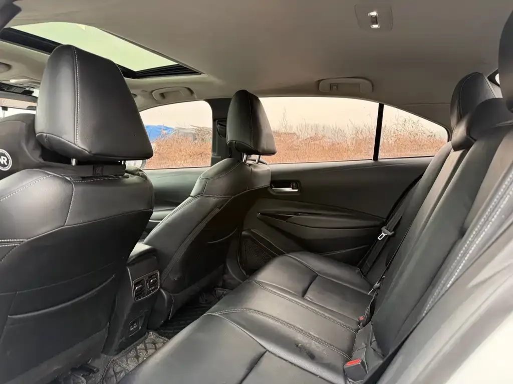 Toyota Allion — фото 10