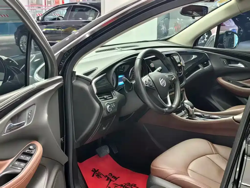 Buick Envision Plus — фото 3