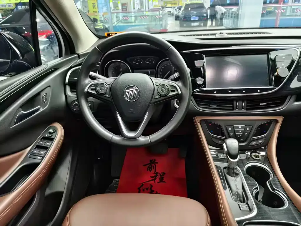 Buick Envision Plus — фото 2